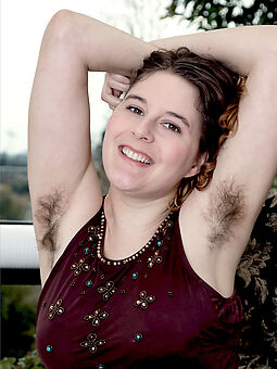 girls far hairy armpits xxx pics